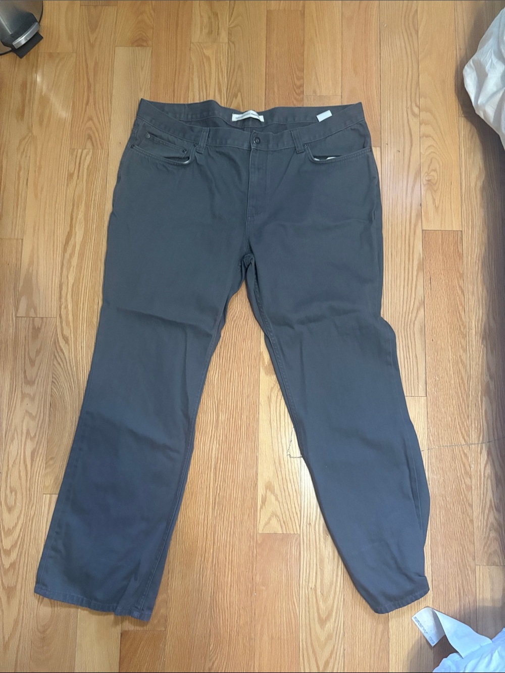 Denver Hayes Men's Straight Jeans in Charcoal Gray